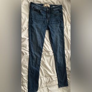 Hollister skinny jeans